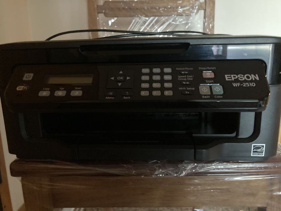 Impressora Epson Wi-fi 2510 como nova com tinteiros