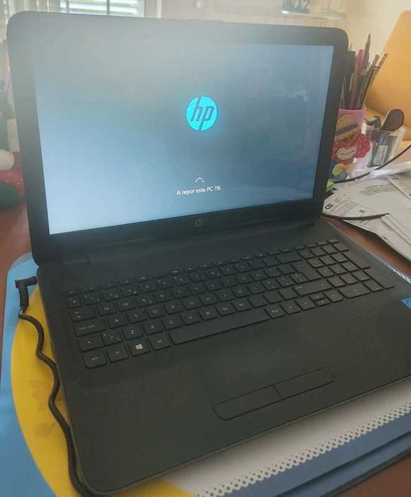 HP 250 G4 Portátil Windows 10 Intel Celeron N3050 4GB RAM 500GB (ler descrição)