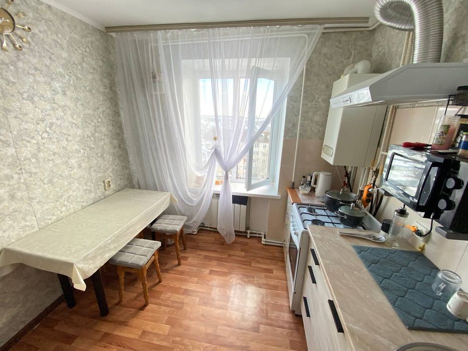 Продам 2х кімнатну квартиру в центрі міста