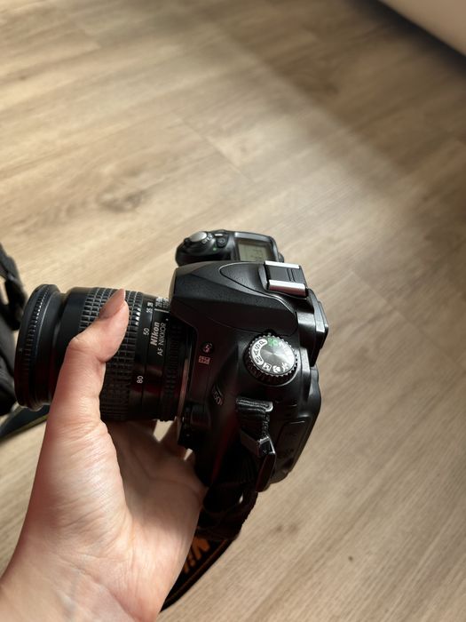 Camera Nikon D50 + Lente Macro 70-300mm + acessórios