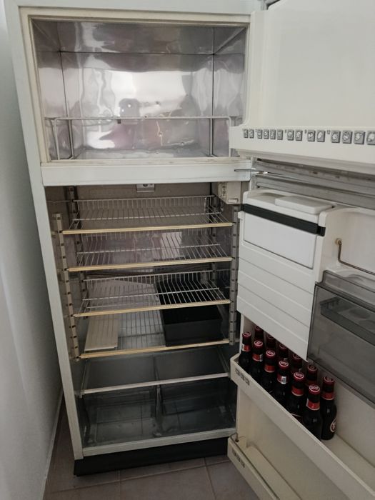 Frigorífico grande capacidade