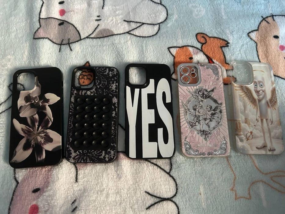 чехлы на iphone 12