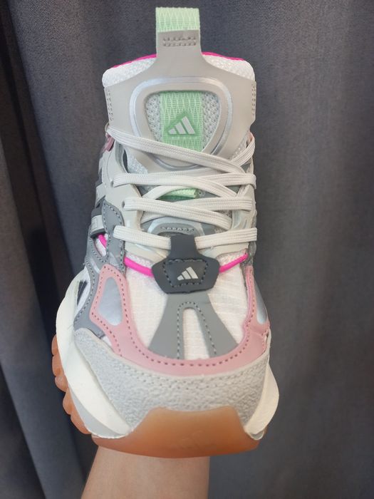 Кросівки Adidas Vento XLG