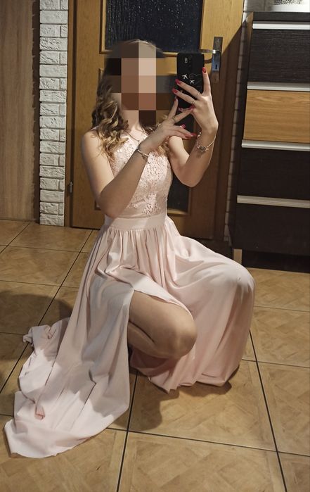 Sukienka studniówka