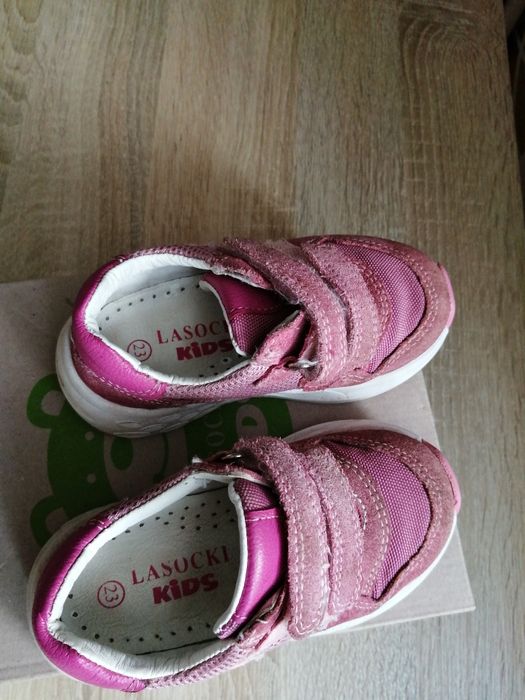 Adidaski dla dziewczynki