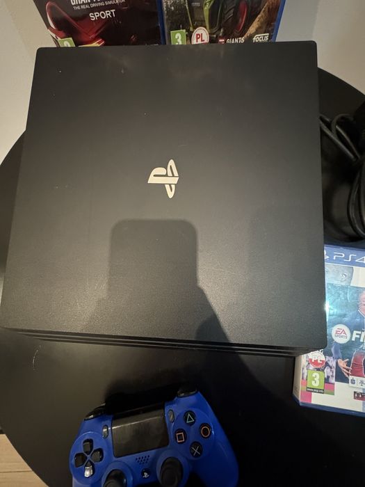 Playstation 4 pro 1tb