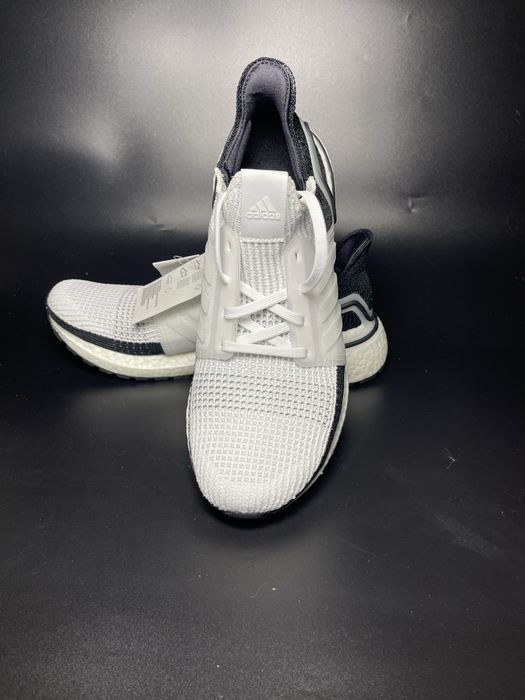 adidasUltraBoost 19 'Panda' 43(27,5см), оригінал, без коробки