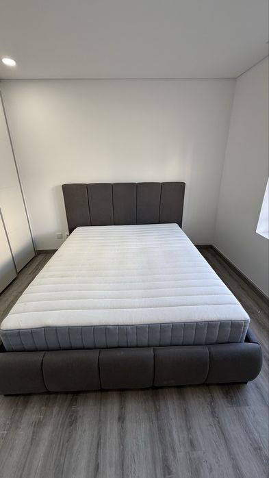Cama de casal ALBERTO II elevatória