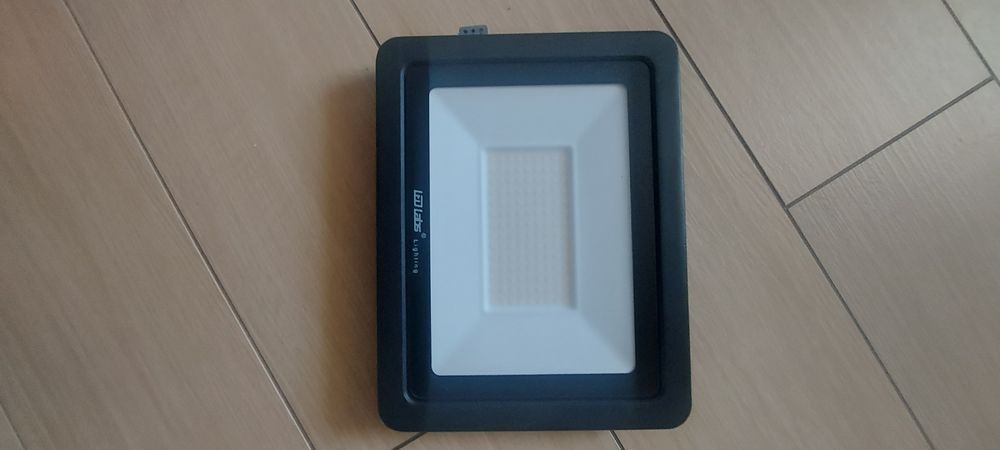 Nowy naświetlacz LED 100W 8200 lm 4000 K.Super moc.