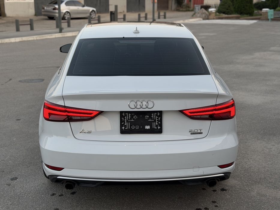 Audi A3 8v 2018 год полный привод