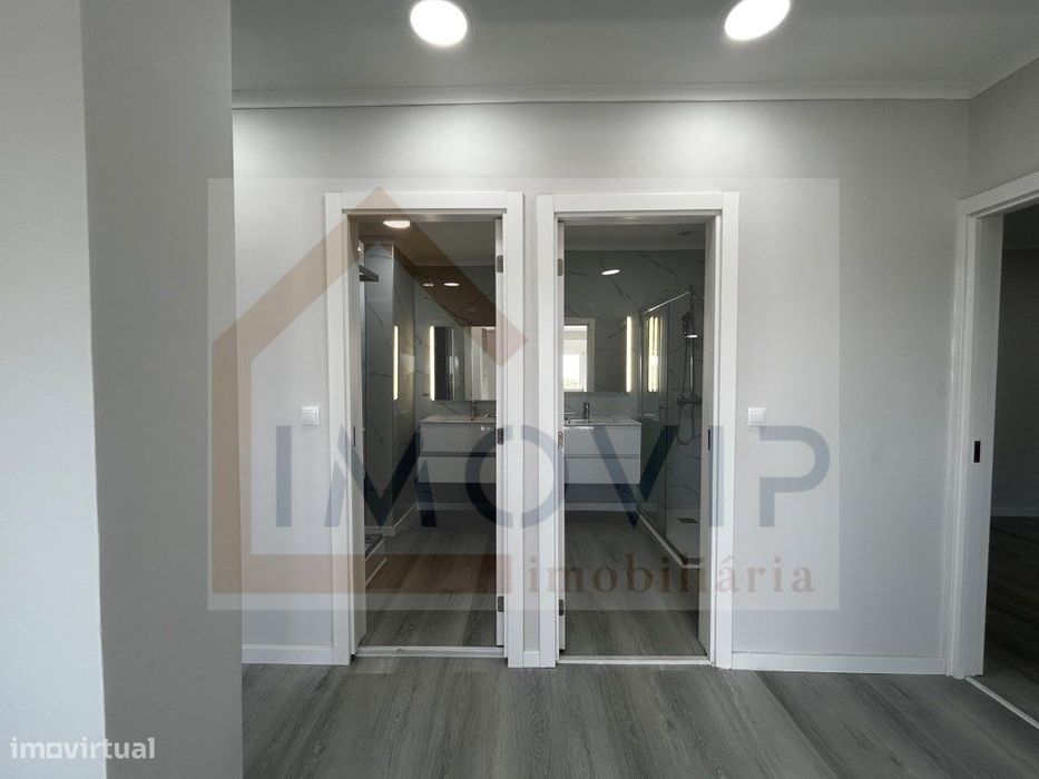 Apartamento T2 Remodelado em Setúbal
