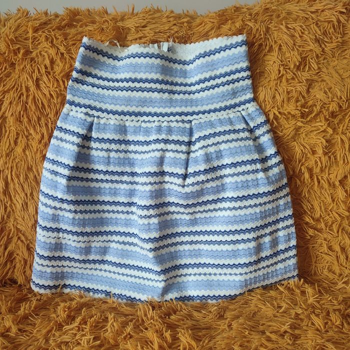 Nowa spódniczka mini