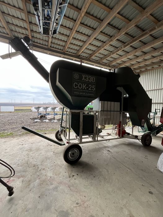 Самохідний, зерноочисний комплекс СОК-25