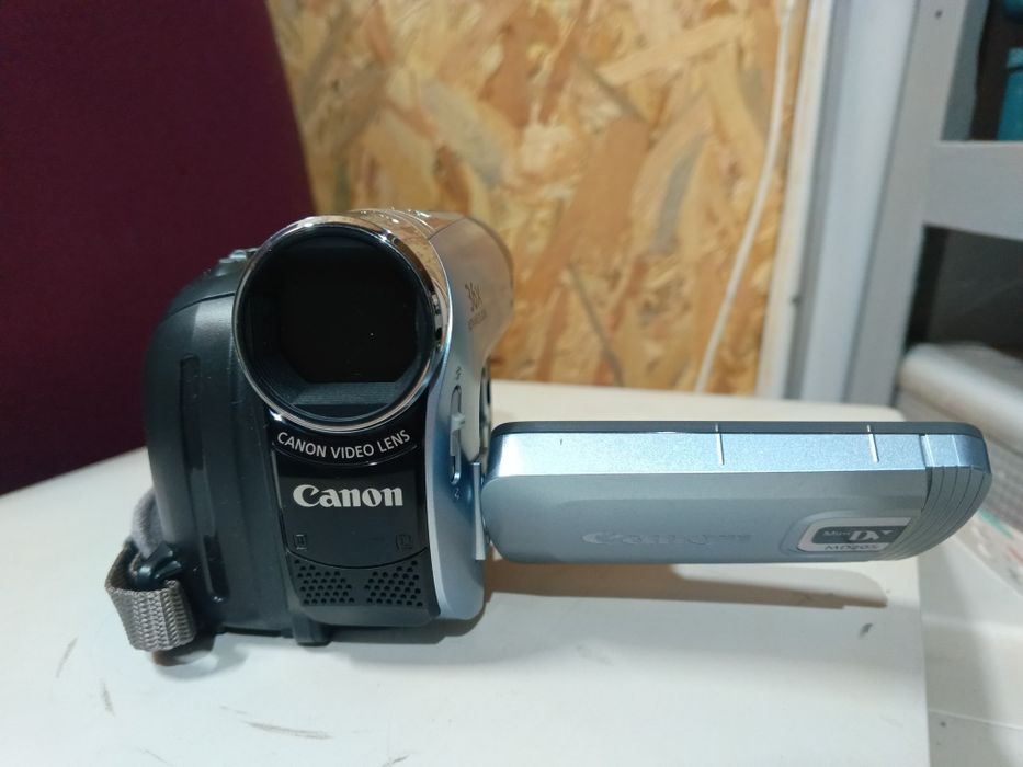 Відеокамера Canon + сумка