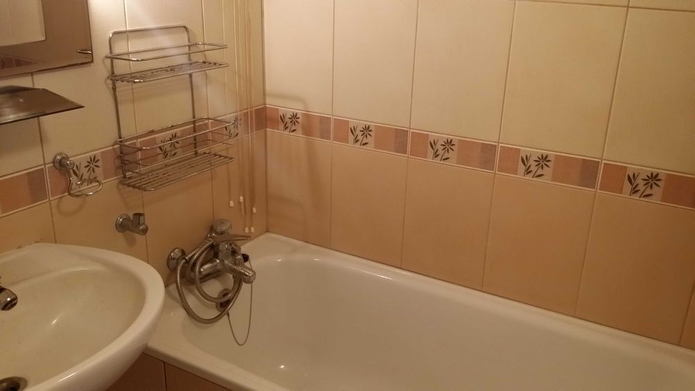 2 pokoje 54 m², loggia z widokiem na Stare Miasto, winda, parking – ul. Królewiecka