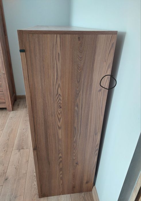 Komoda Black Red White