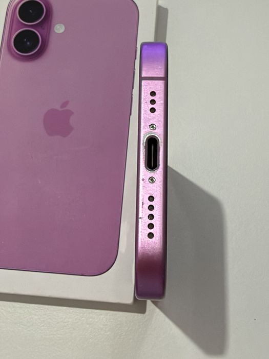 iPhone 16 Różowy, 89% kondycji baterii / GWARANCJA / FAKTURA