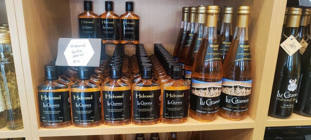 Vendo Mel e Hidromel