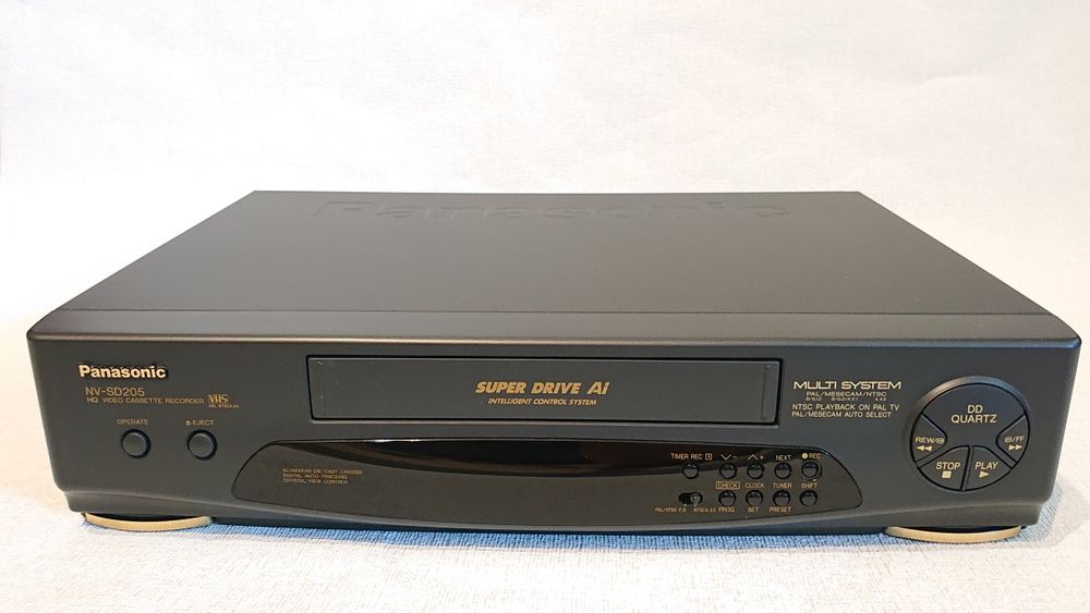 Видеомагнитофон Panasonic NV-SD205 Япония