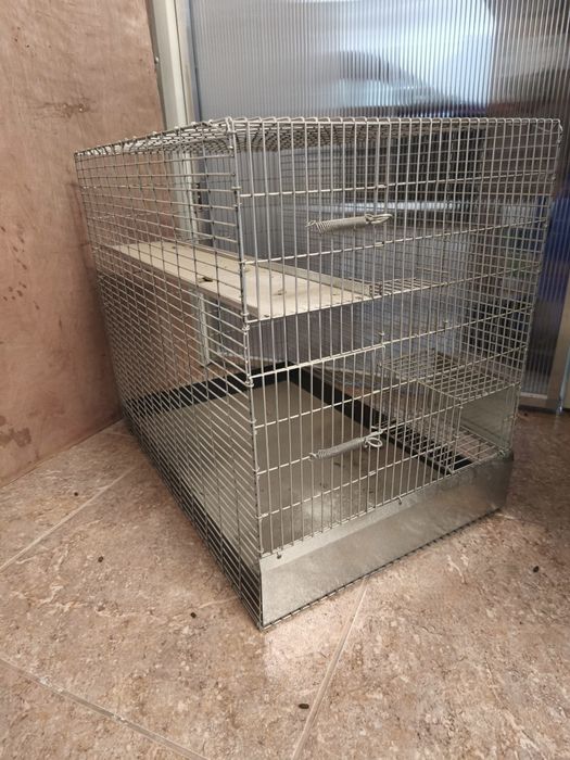 8 Gaiolas novas com fundo lacado