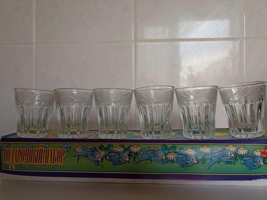 Набір чарок шість штук