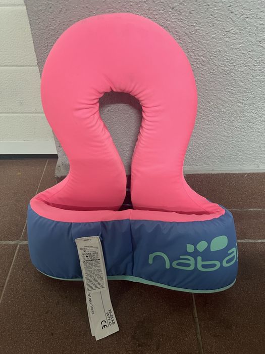 Vendo colete piscina ou mar crianca