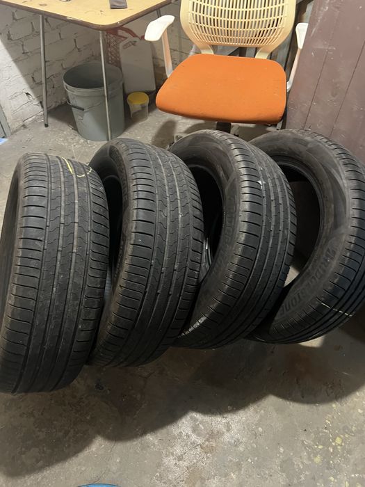 Opony Bridgestone 215/60/R17 letnie rocznik 2025