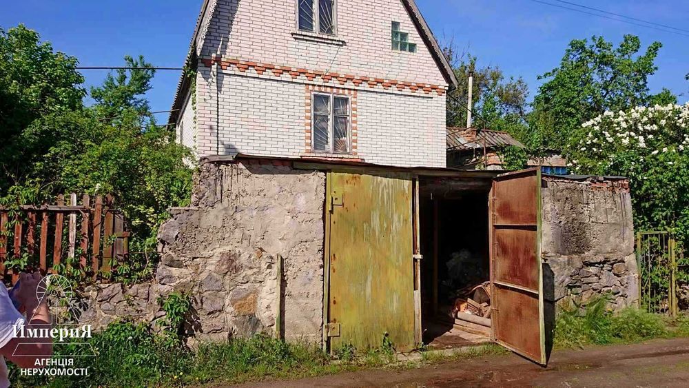 Цегляний дачний будинок 97кв.в селі Коженики.Ділянка 12 соток.