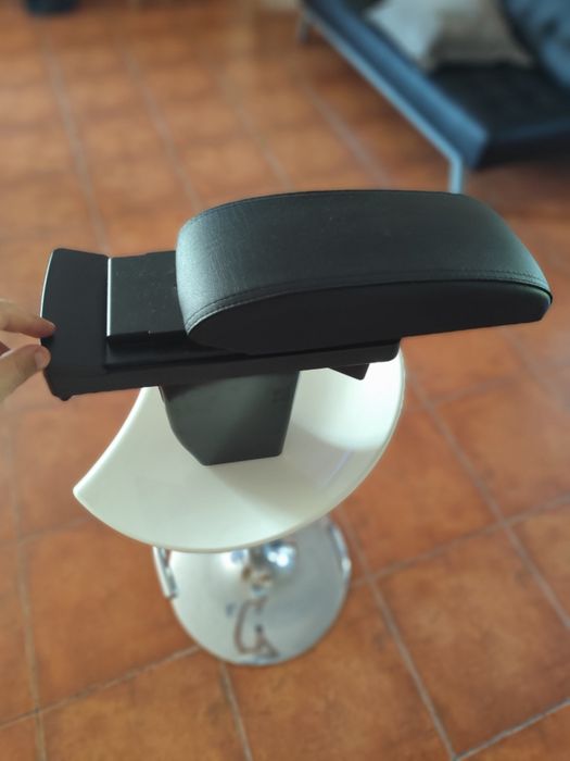 Apoio braços Peugeot 2008/208