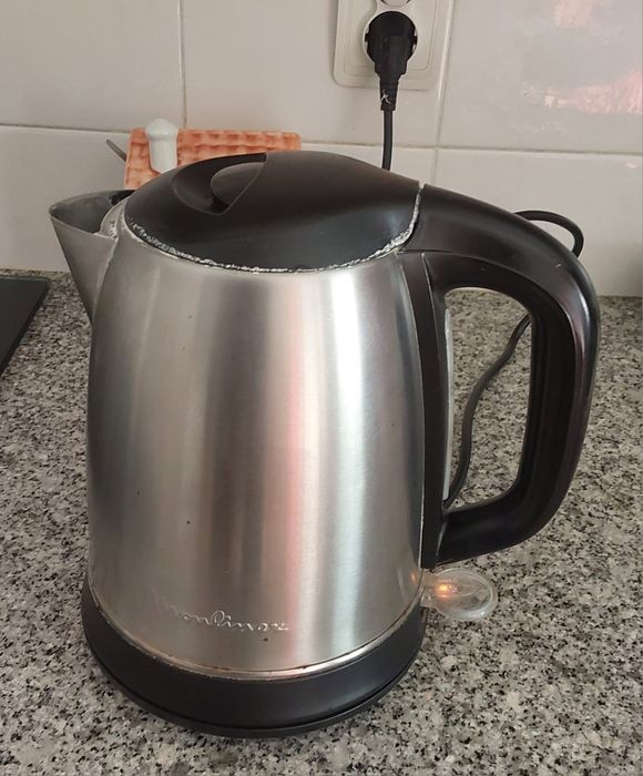 JARRO,CAFETEIRA PARA AQUECER ÁGUA. Casa,Cozinha,Obra,Emprego,Quarto.