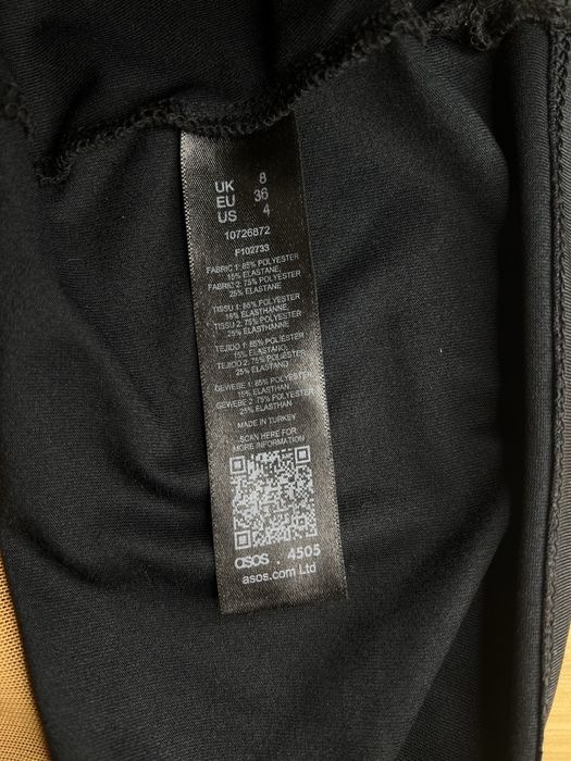 Спортивна майка Asos