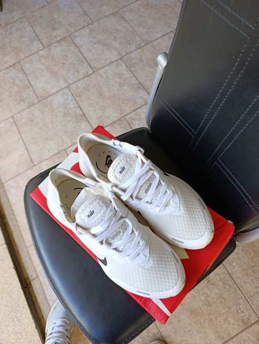 Sapatilhas Nike como novas.