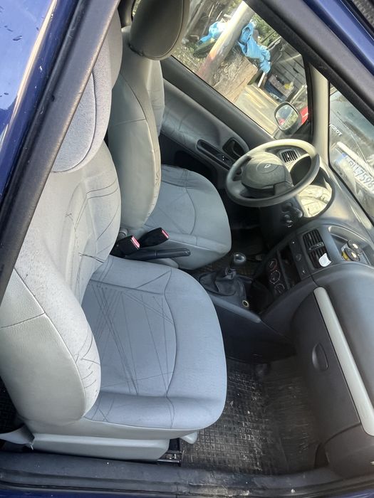 Renault clio 2 polift 2003