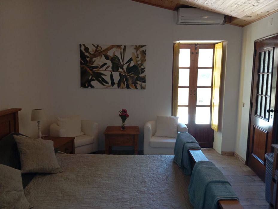 Large rural  house with private pool