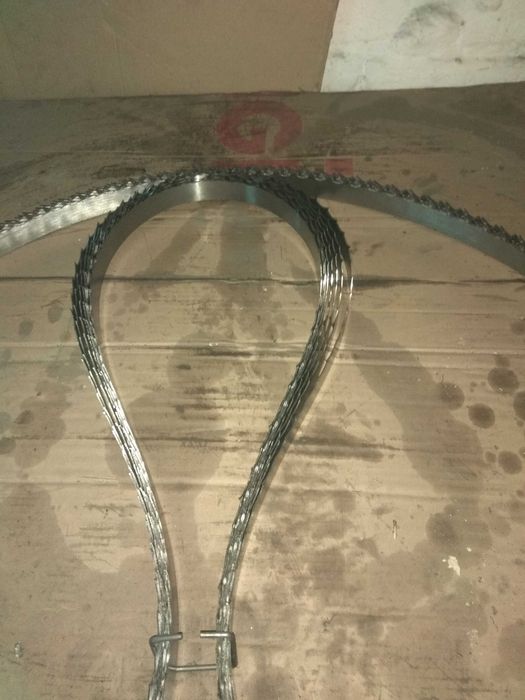 Ostrzenie narzędzi pił noży frezów