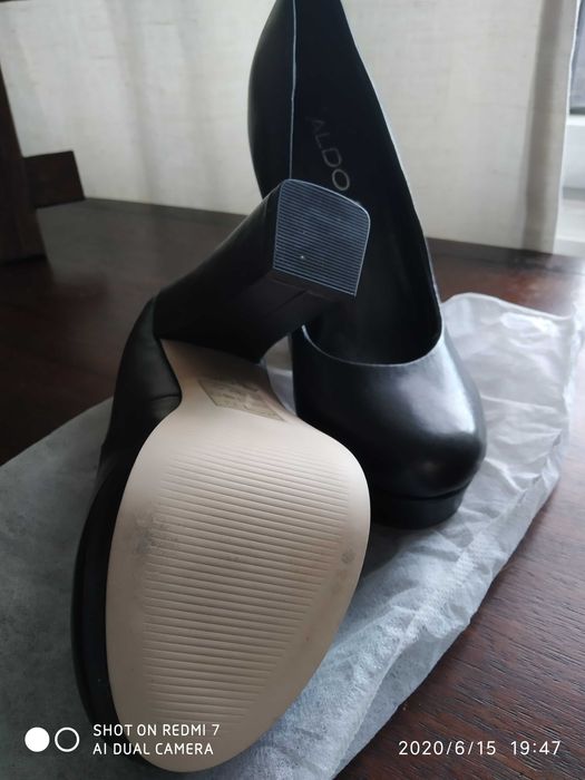 Sapatos ALDO (nunca usados) de cerimônia