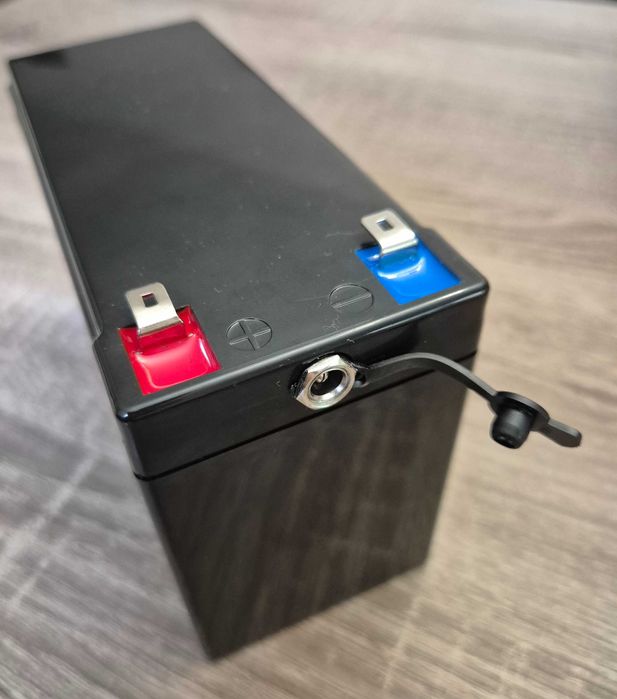 Akumulator 12v 14ah pakiet z 21 akumulatorów 18650 li-jonowych 2000mAh