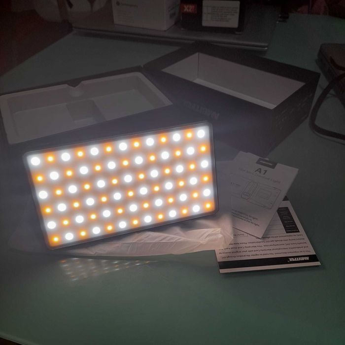RGB mini creative light (AMBITFUL A1) - como novo
