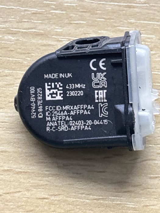 Czujnik  TPMS  do KIA / HYUNDAI  orginał