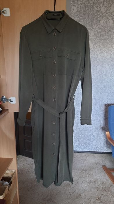 Khaki sukienka Medicine L