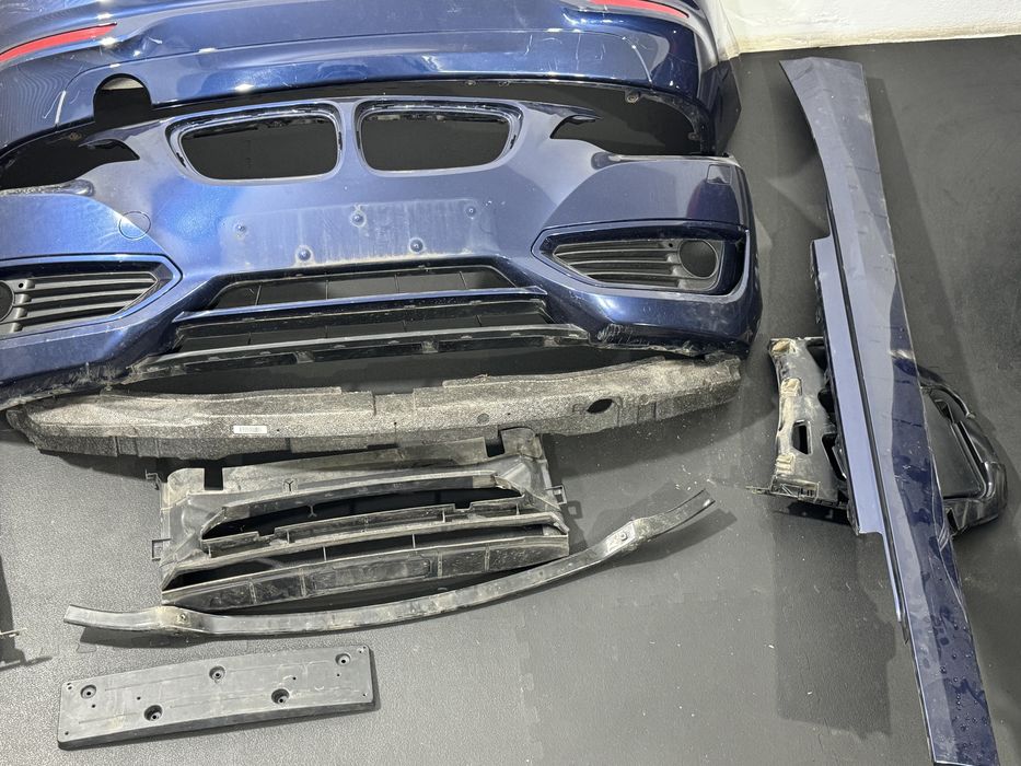 Para Choques Frente e tras, embaladeitas e acessorios BMW F22