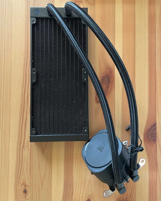 Water Cooler Corsair Nautilus 240mm