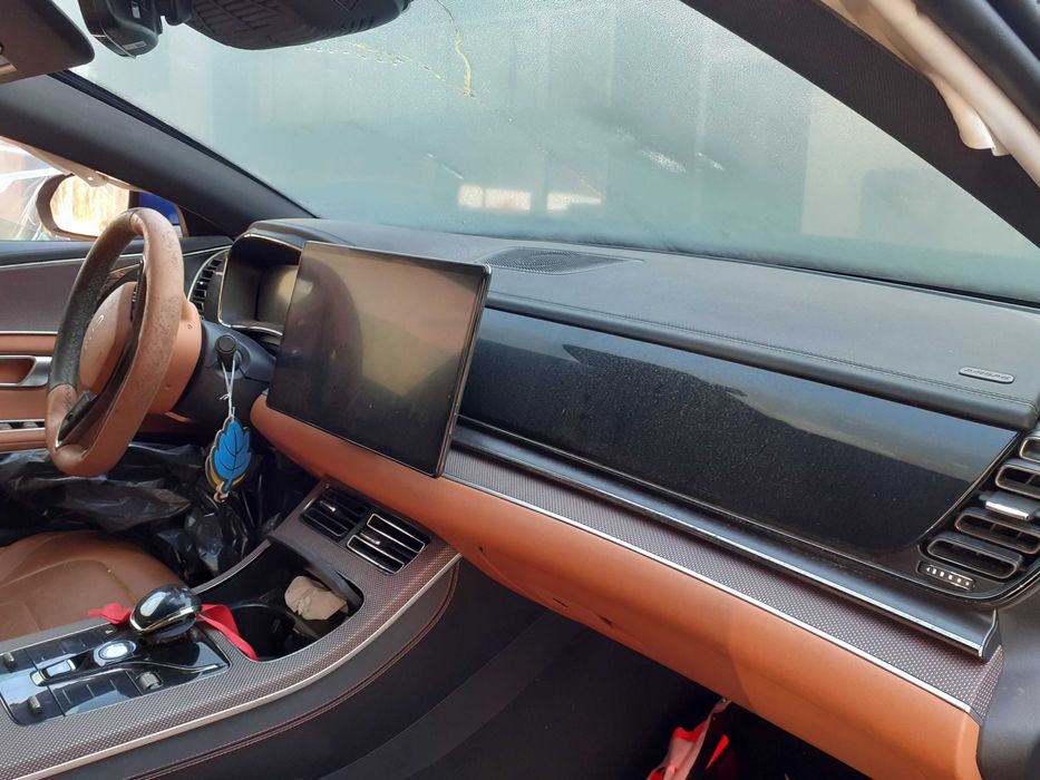 BYD - CARRO PARA PEÇAS