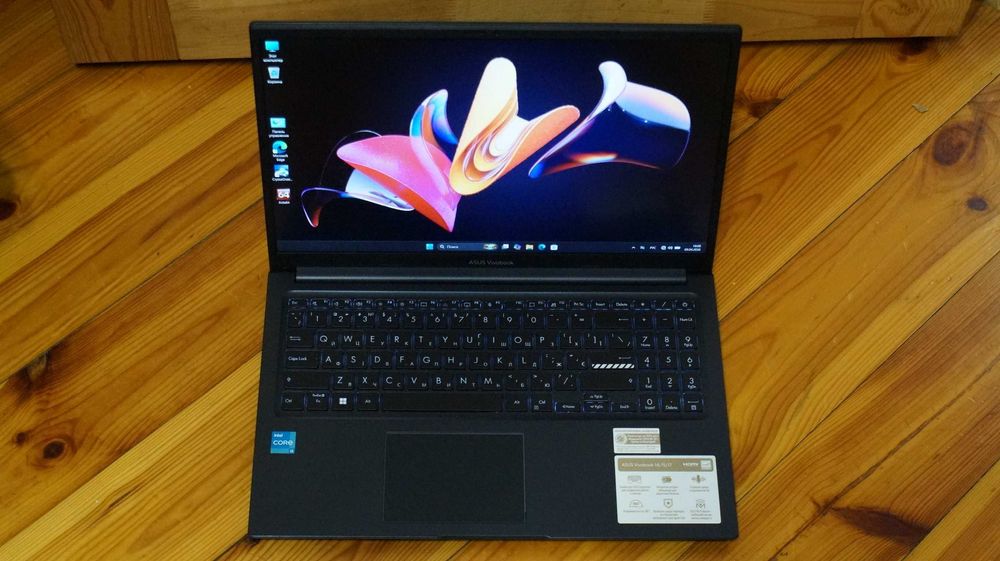 Ноутбук ASUS Vivobook 15.6 IPS Core i3-1215u/16GB DDR4/SSD 512/Intel UHD/Підсвітка клавіатури