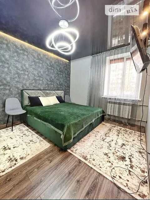 Продаж 2 кімнатної квартири Центр №21372