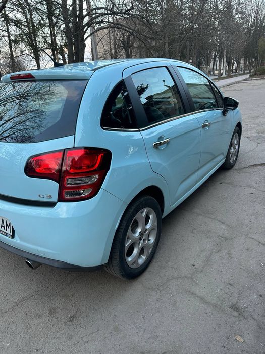 Продам Сitroen C3 2012