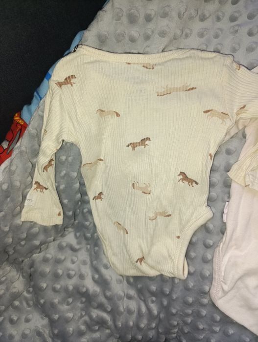 Продам боді на дівчинку