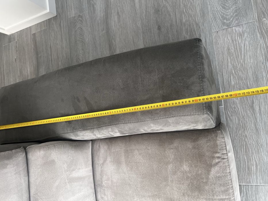 Sofá com Chaise Long