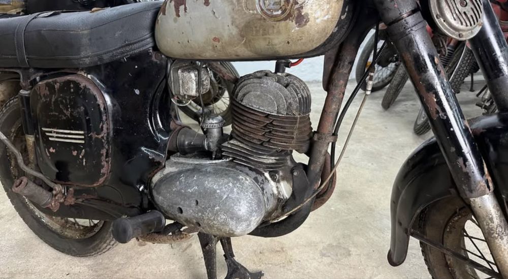 Jawa CZ 175cc, sem documentos