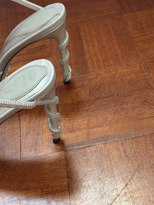 Rene caovilla prateados lindos